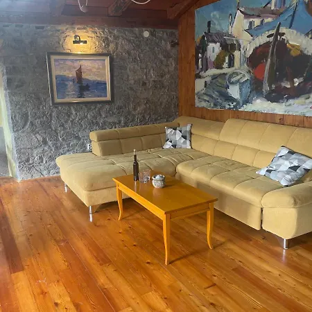 Ninna Apartment *
