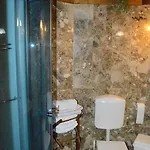 Ninna אופטיה
